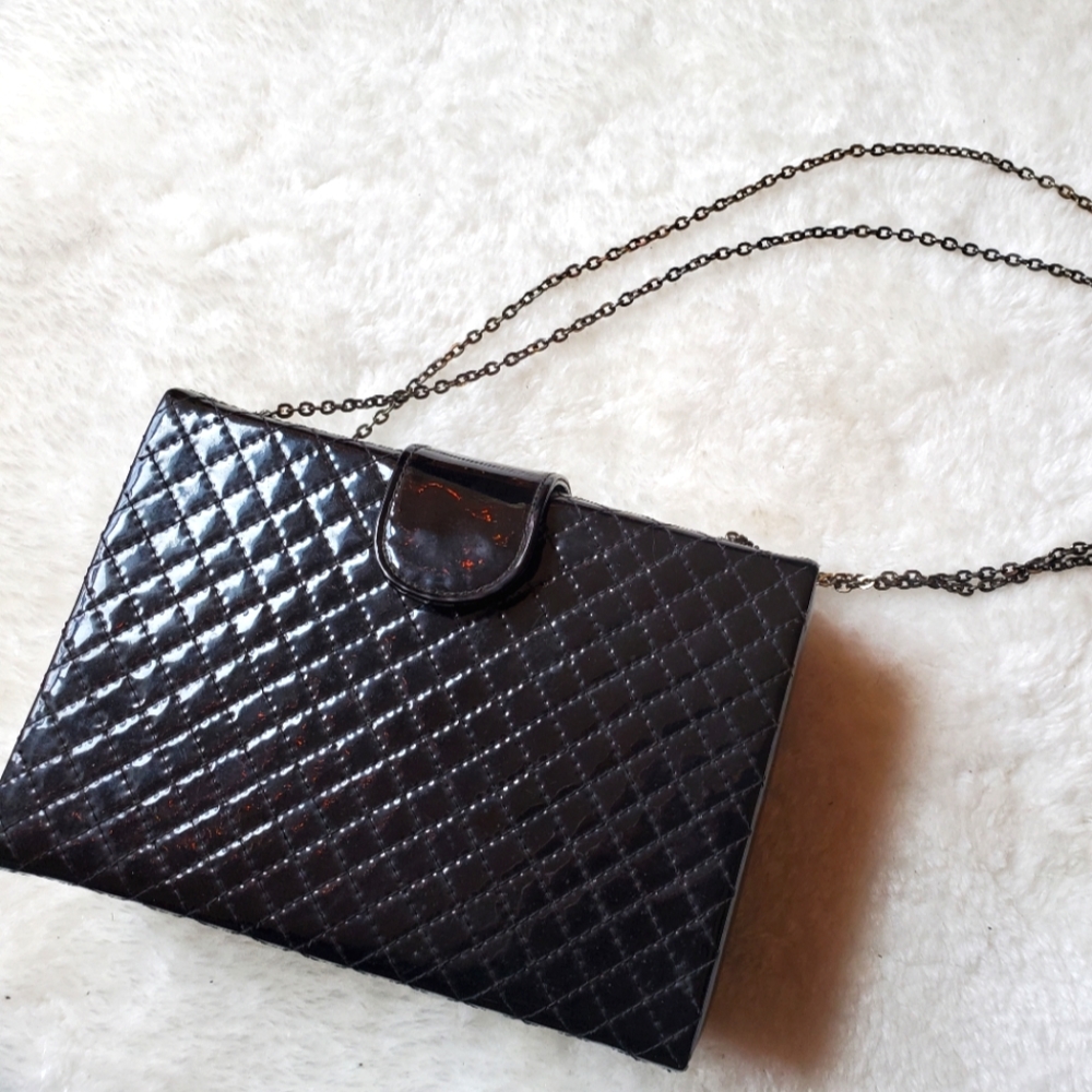 1960s patent leather purse